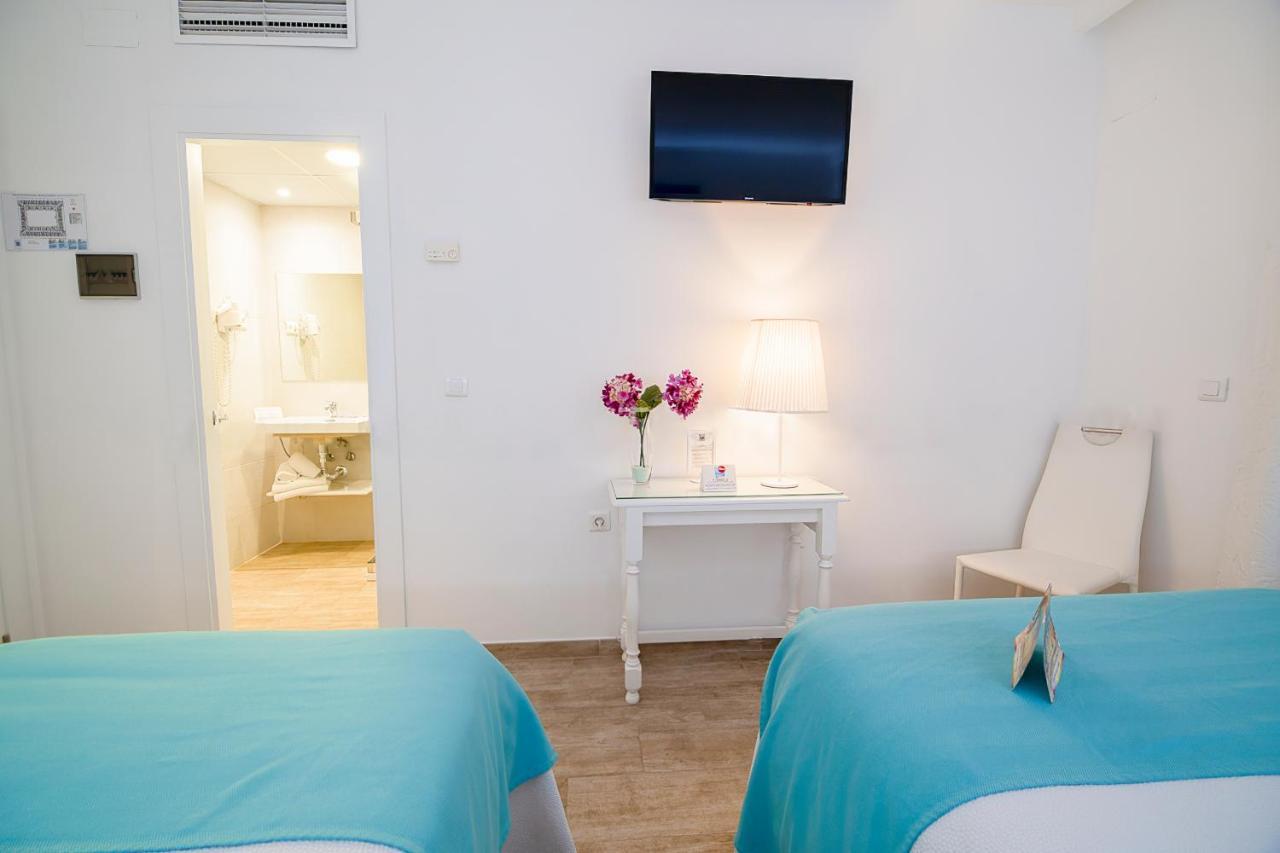 Hotel Romerito Málaga Buitenkant foto