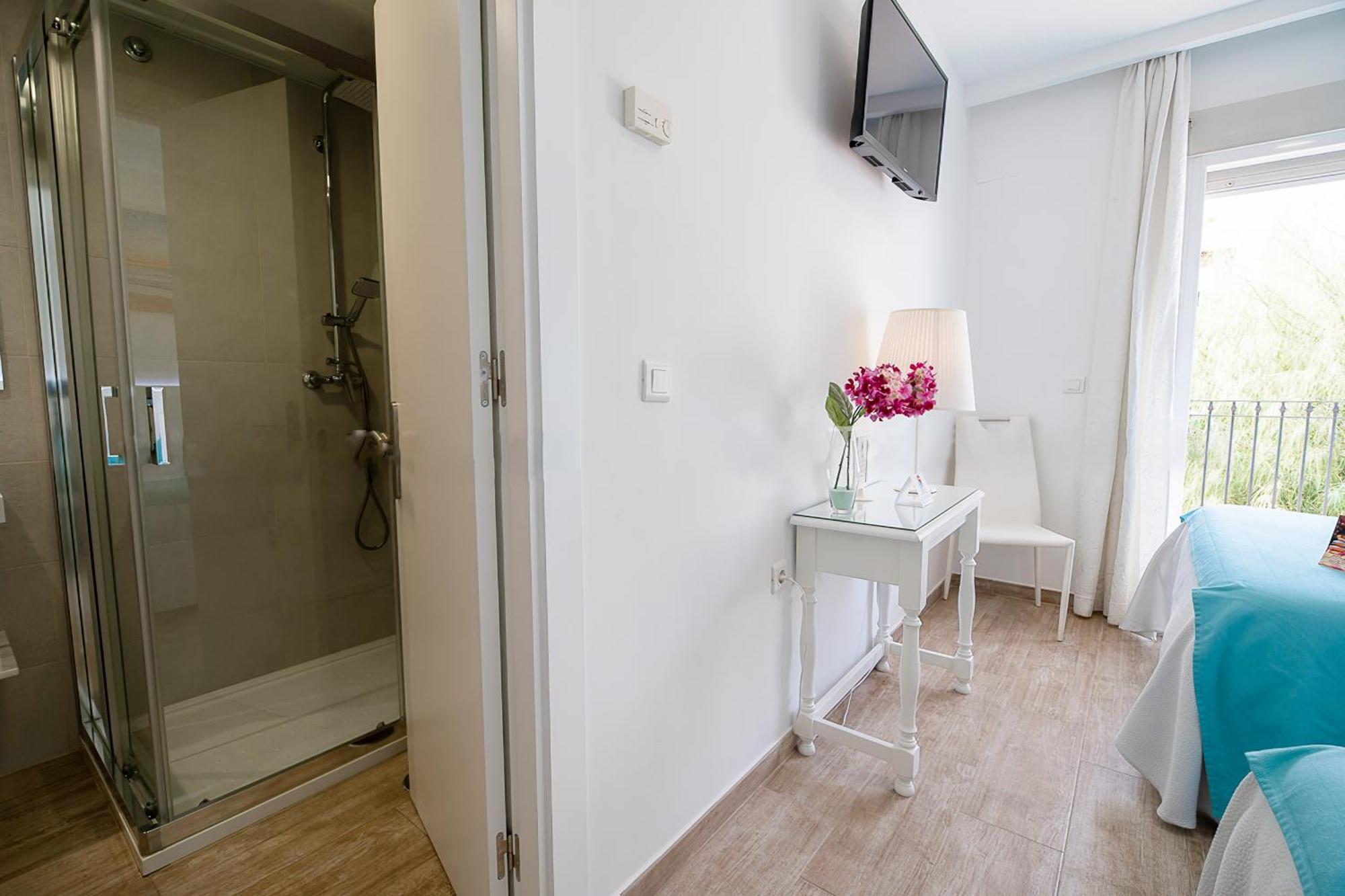 Hotel Romerito Málaga Kamer foto