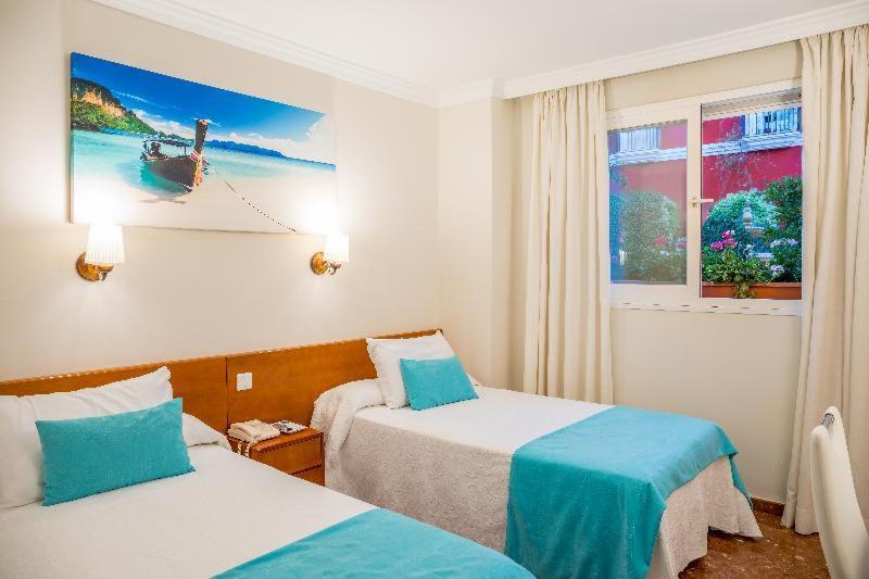 Hotel Romerito Málaga Kamer foto