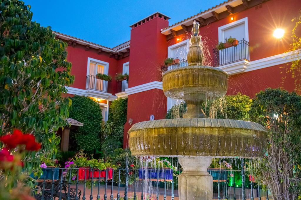 Hotel Romerito Málaga Buitenkant foto